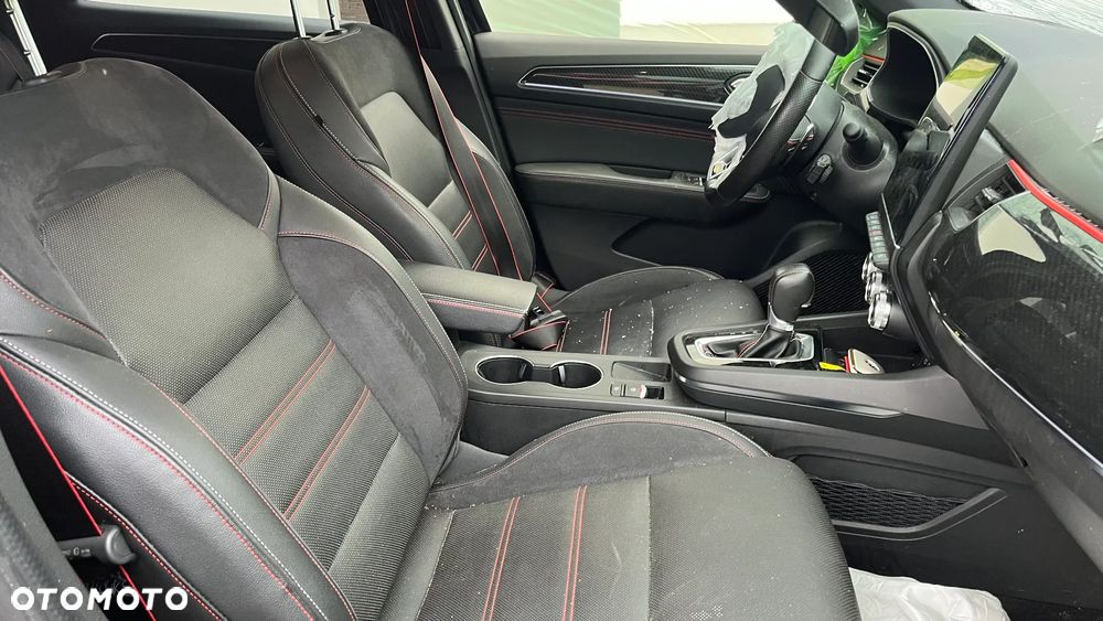 Renault Arkana TCe 140 EDC R.S LINE - 16