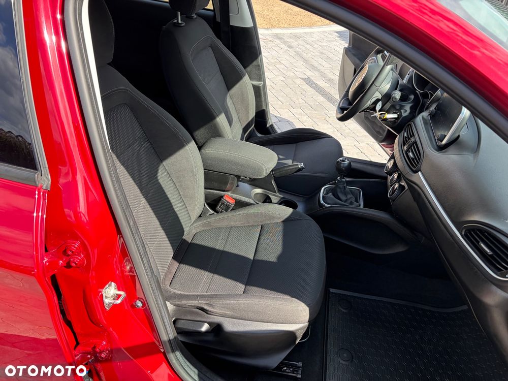 Fiat Tipo 1.4 T-Jet Lounge - 33