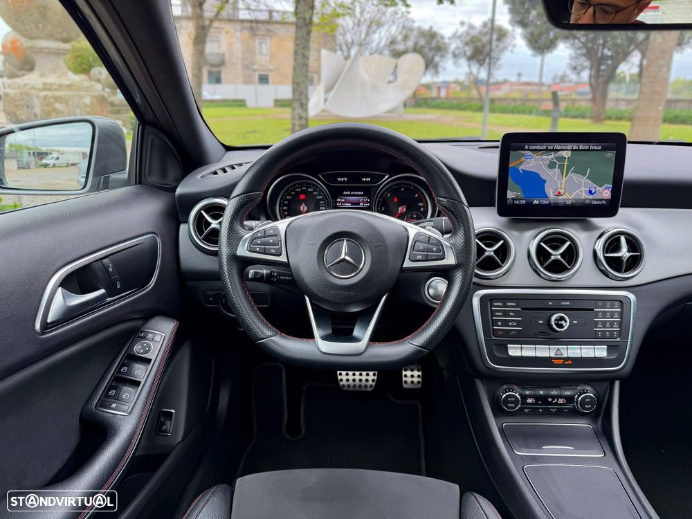 Mercedes-Benz GLA 180 d 7G-DCT AMG Line - 7