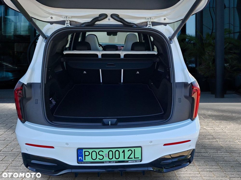 Mercedes-Benz GLB - 30