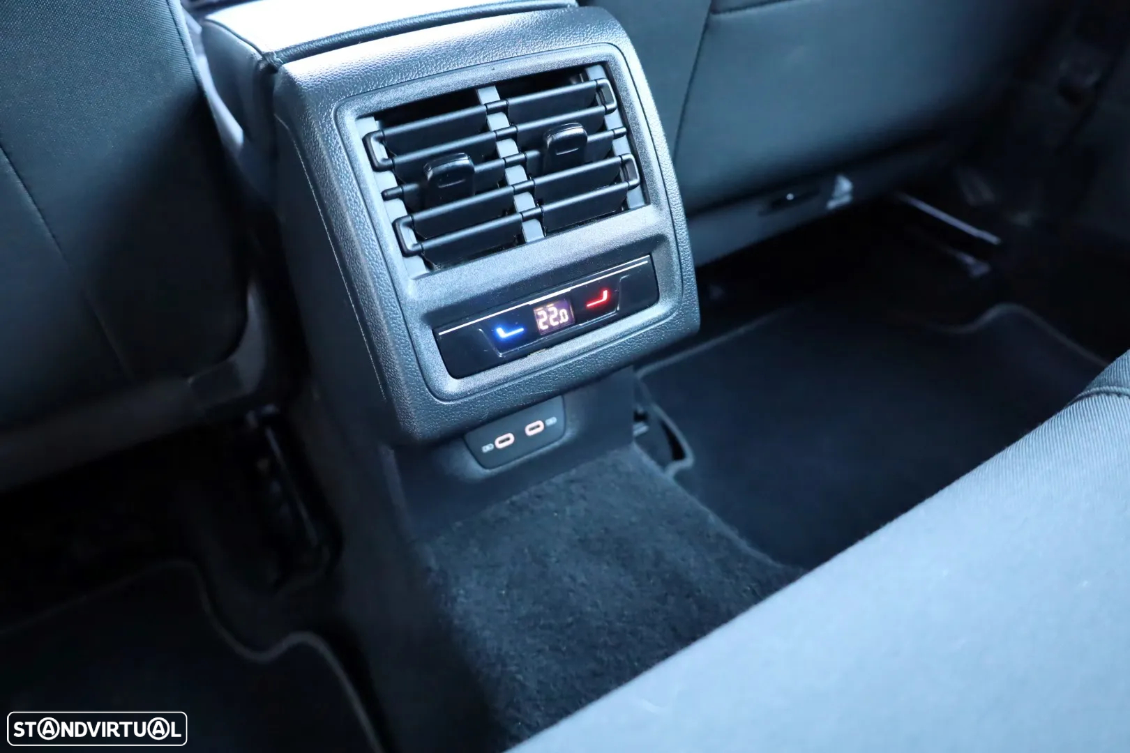 VW Golf 1.0 TSI Life - 60