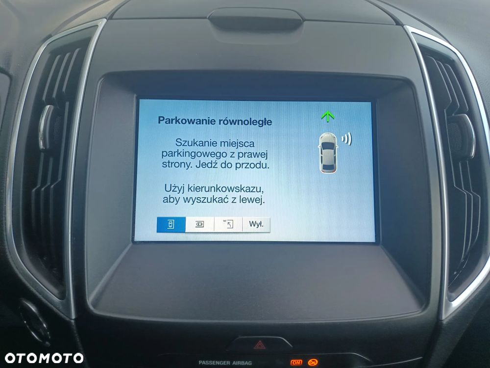 Ford S-Max 2.0 TDCi Titanium PowerShift - 15