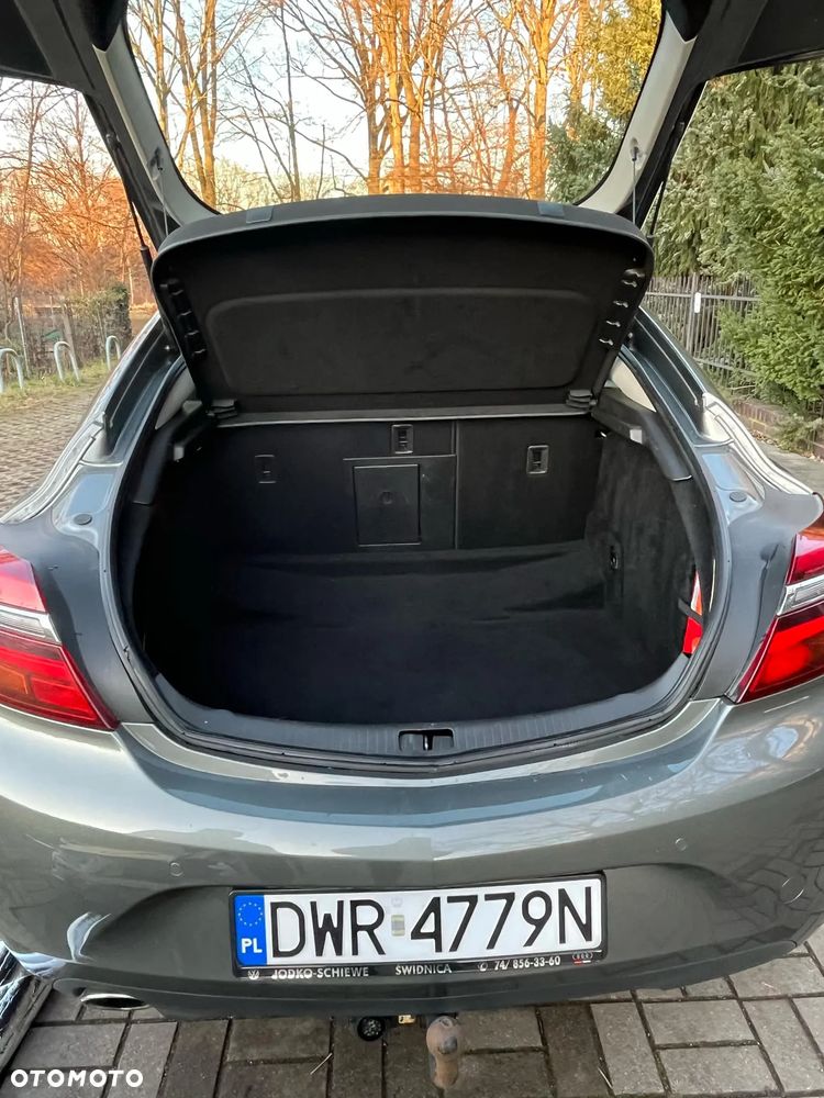 Opel Insignia - 14