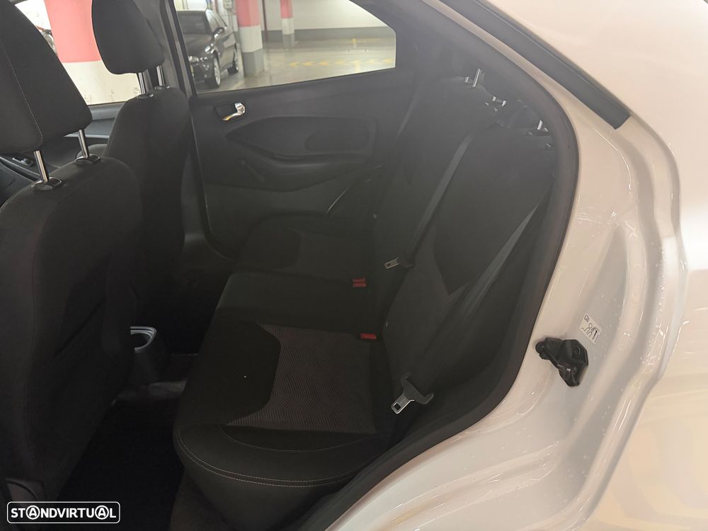 Ford KA+ 1.2 Ti-VCT White & Black Edition - 5