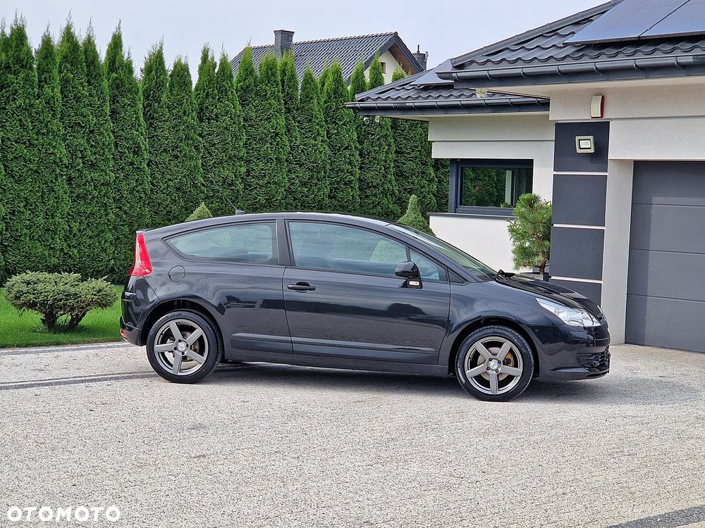 Citroën C4 1.4 16V Advance - 12