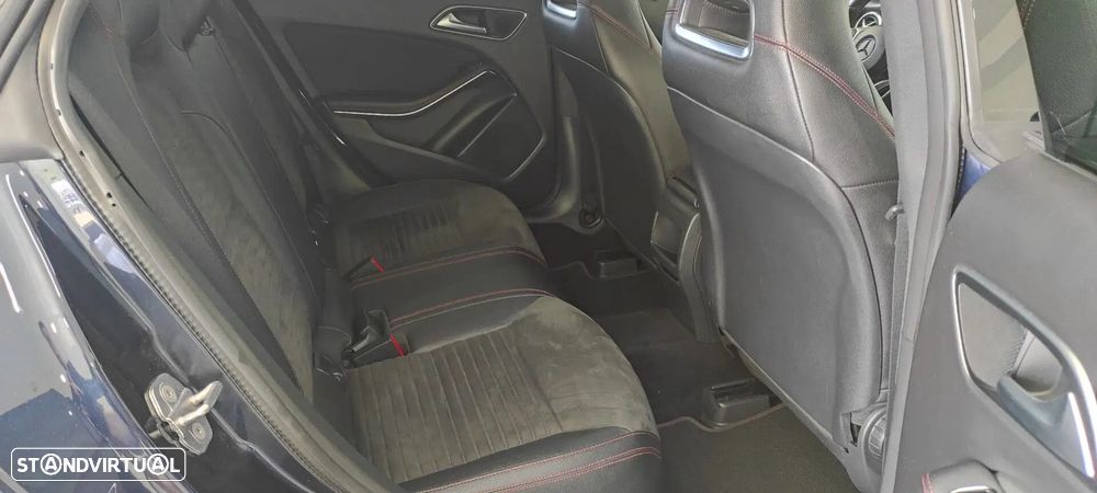 Mercedes-Benz CLA 180 d Shooting Brake AMG Line - 22