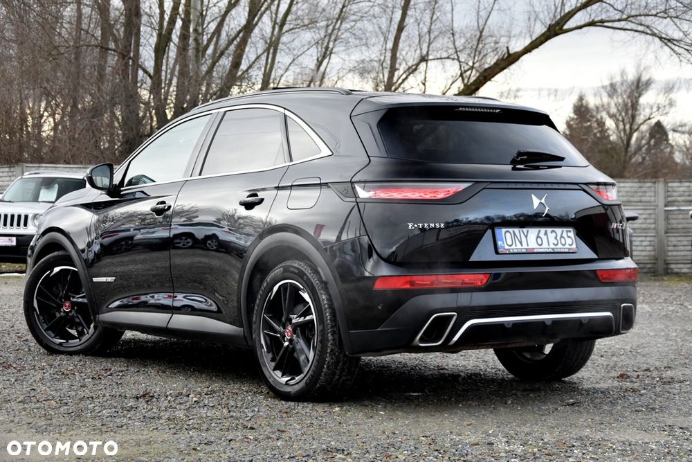 DS Automobiles DS 7 Crossback 1.6 E-Tense Performance Line + - 7