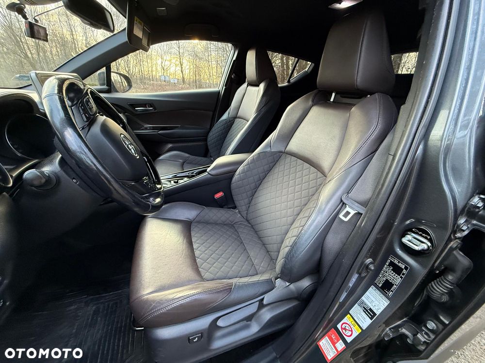 Toyota C-HR - 8