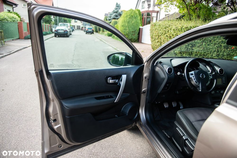 Nissan Qashqai 2.0 tekna - 17