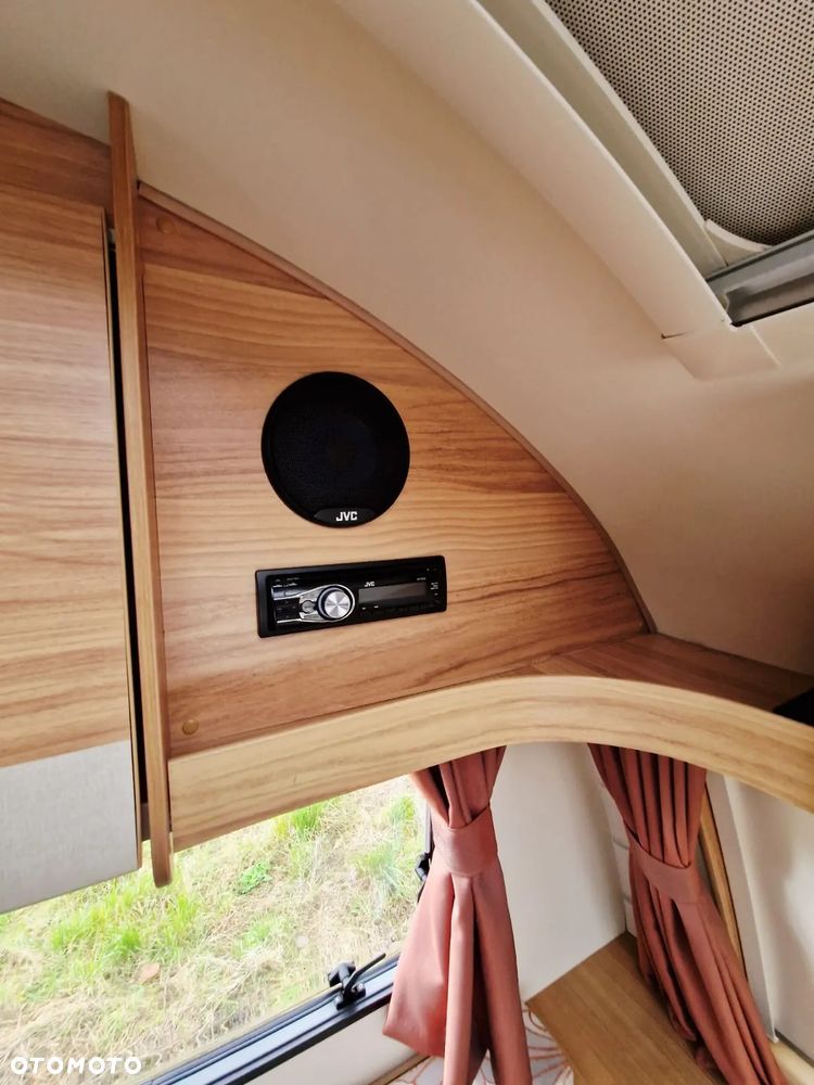 Bailey PURSUIT 550-4 TRUMA COMBI PRZEDSIONEK ALUTECH BODY - 28