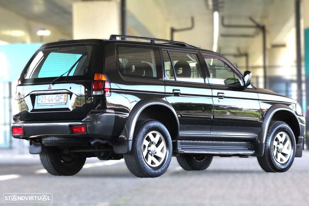 Mitsubishi Pajero Sport Sp 2.5 TD GLS GC+ABS+TA - 9