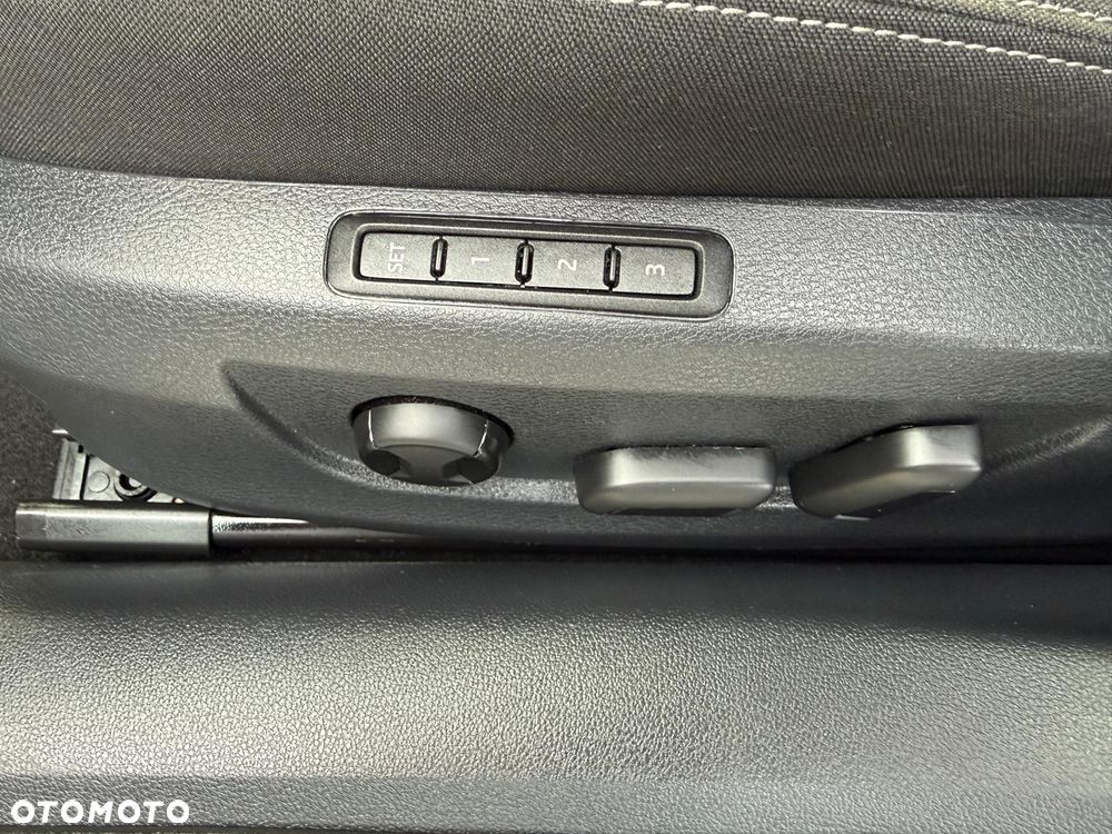 Skoda Superb 1.5 TSI Style DSG - 17