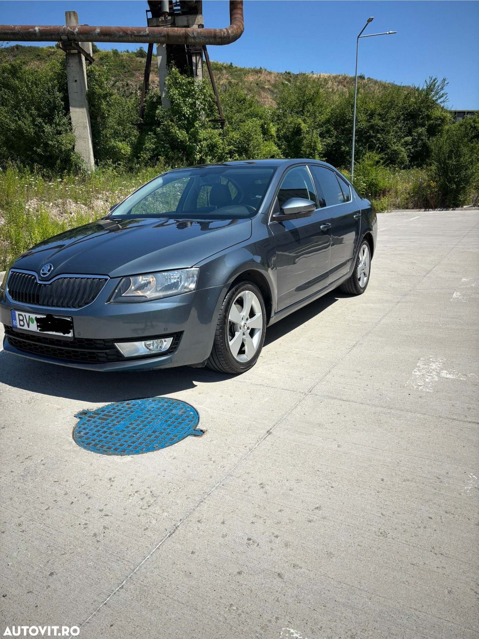Skoda Octavia 2.0 TDI DSG Ambition - 4
