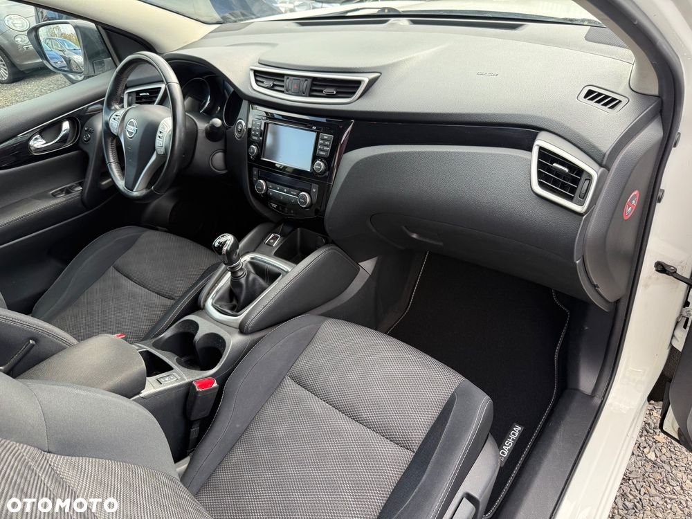 Nissan Qashqai 1.5 dCi Tekna+ - 11