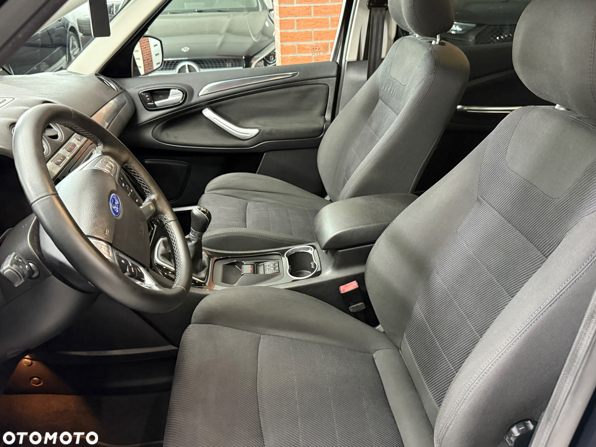 Ford S-Max 2.0 Titanium - 19
