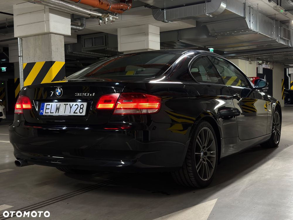 BMW Seria 3 320d - 5