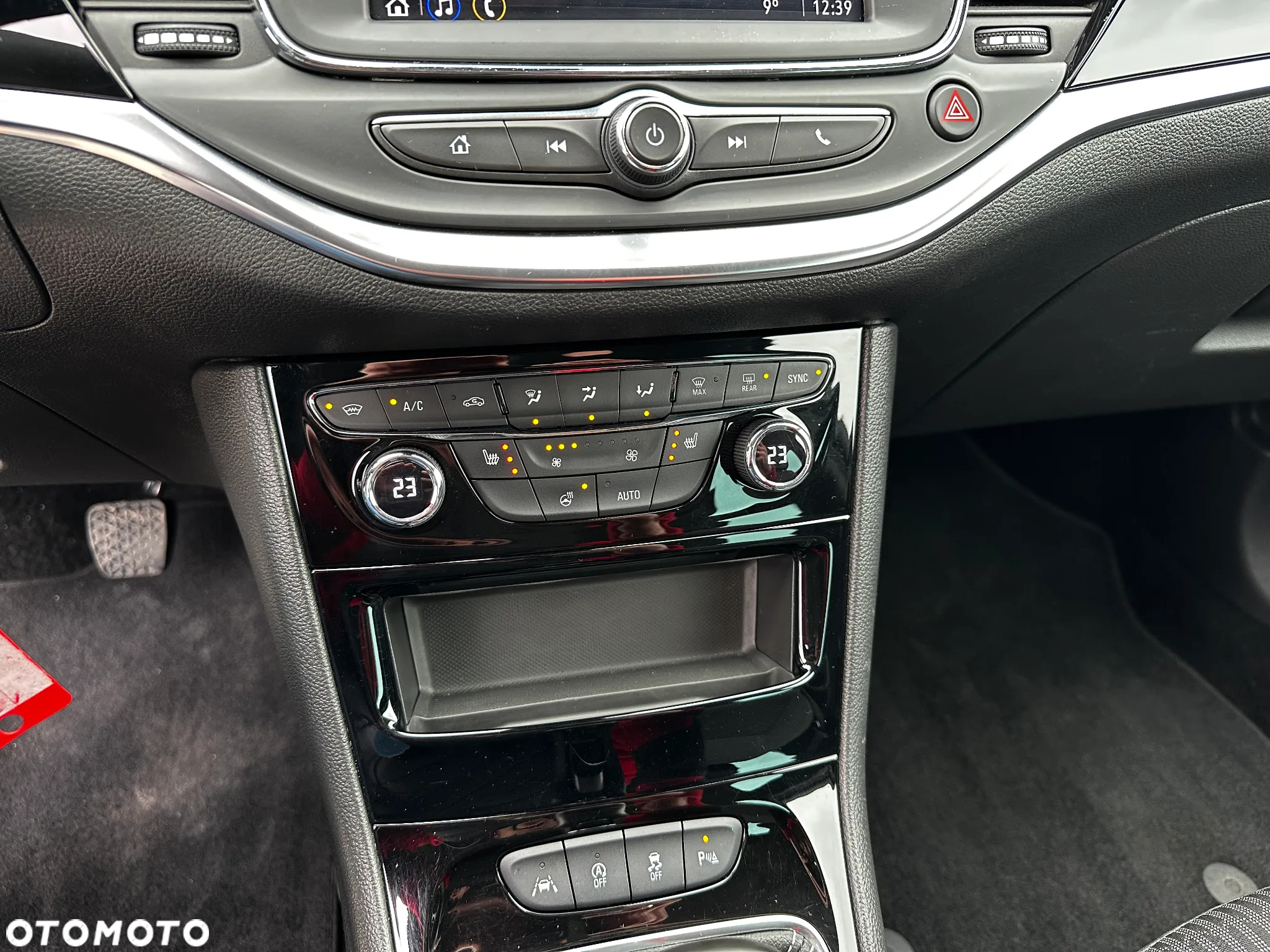 Opel Astra - 16
