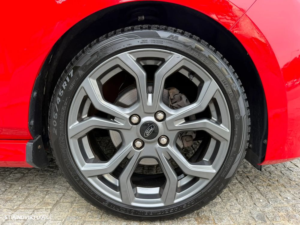 Ford Fiesta 1.0 EcoBoost S&S ST-LINE - 25