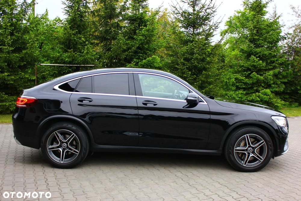 Mercedes-Benz GLC - 22