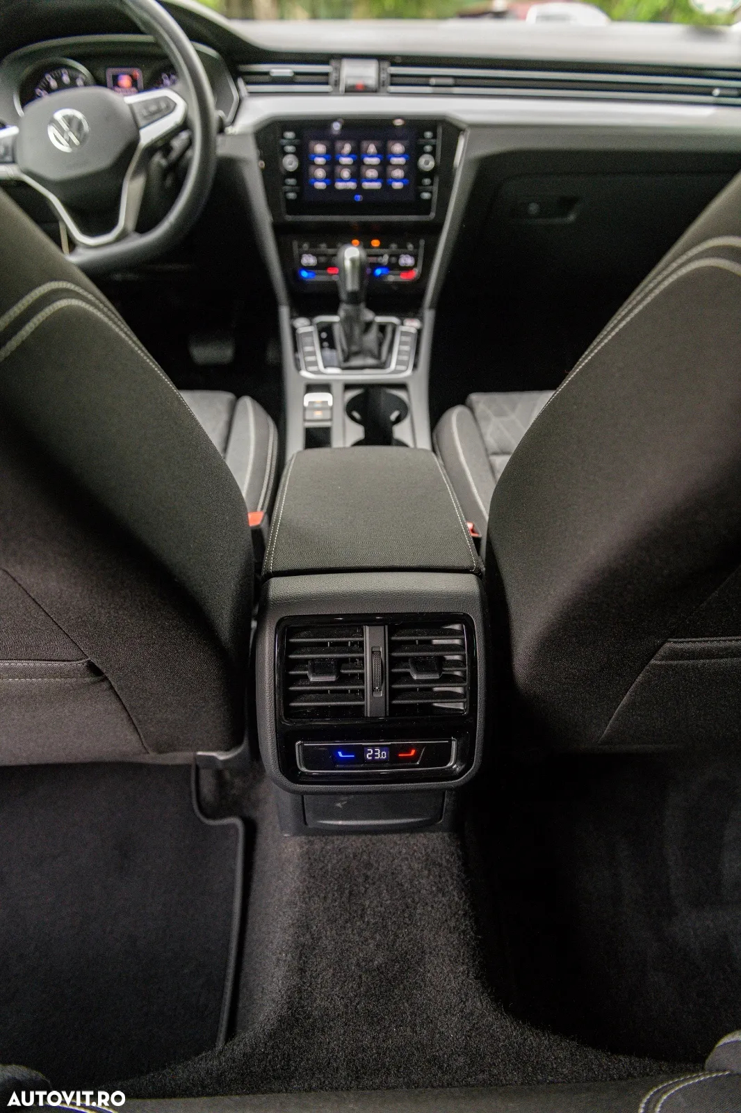 Volkswagen Passat Variant 1.5 TSI ACT OPF DSG Comfortline - 25