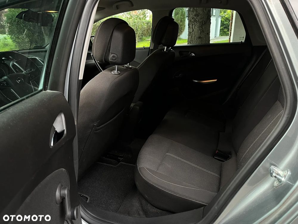 Opel Astra IV 1.4 T Sport - 21