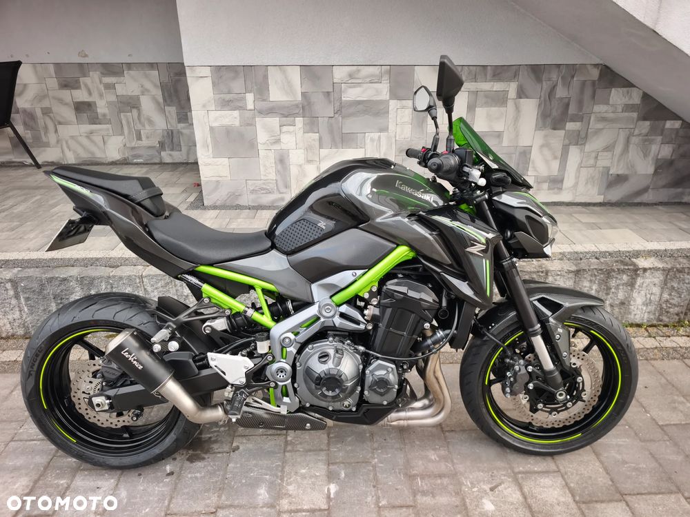 Kawasaki Z 900 - 24