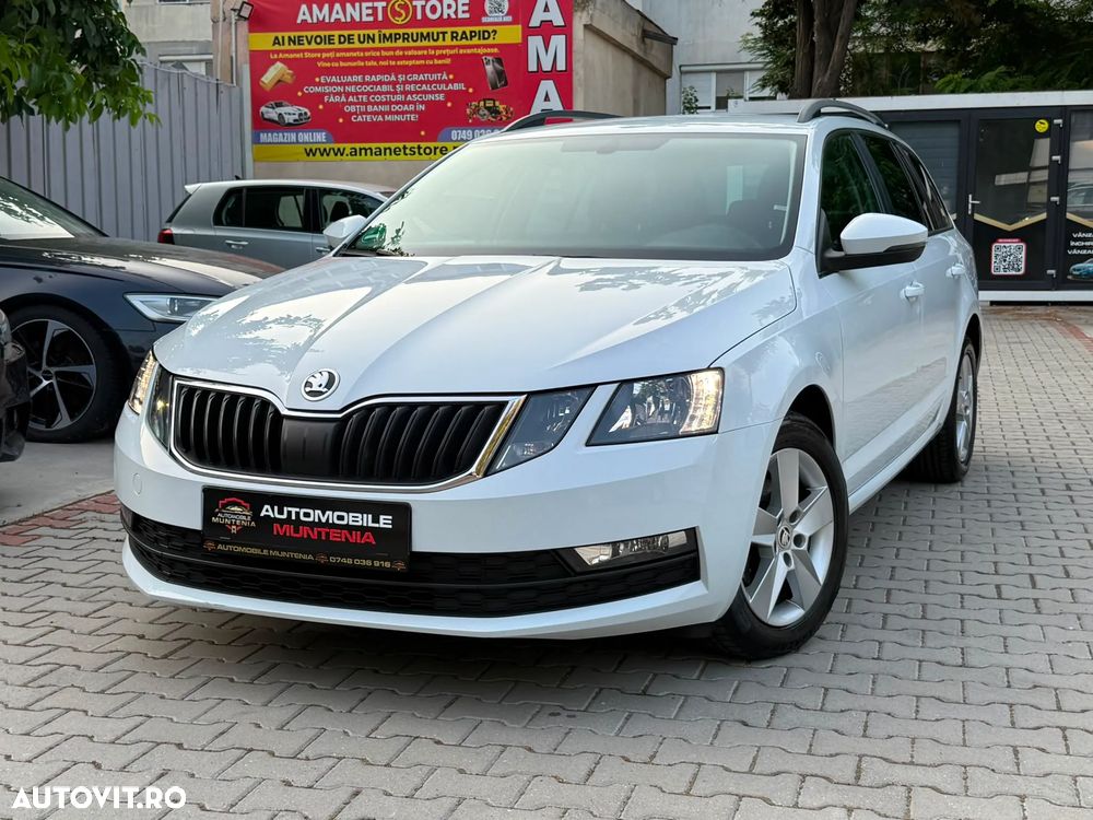 Skoda Octavia 1.6 TDI DSG Style - 1