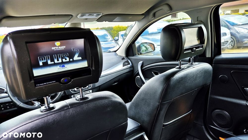 Renault Megane TCe 180 GT - 31