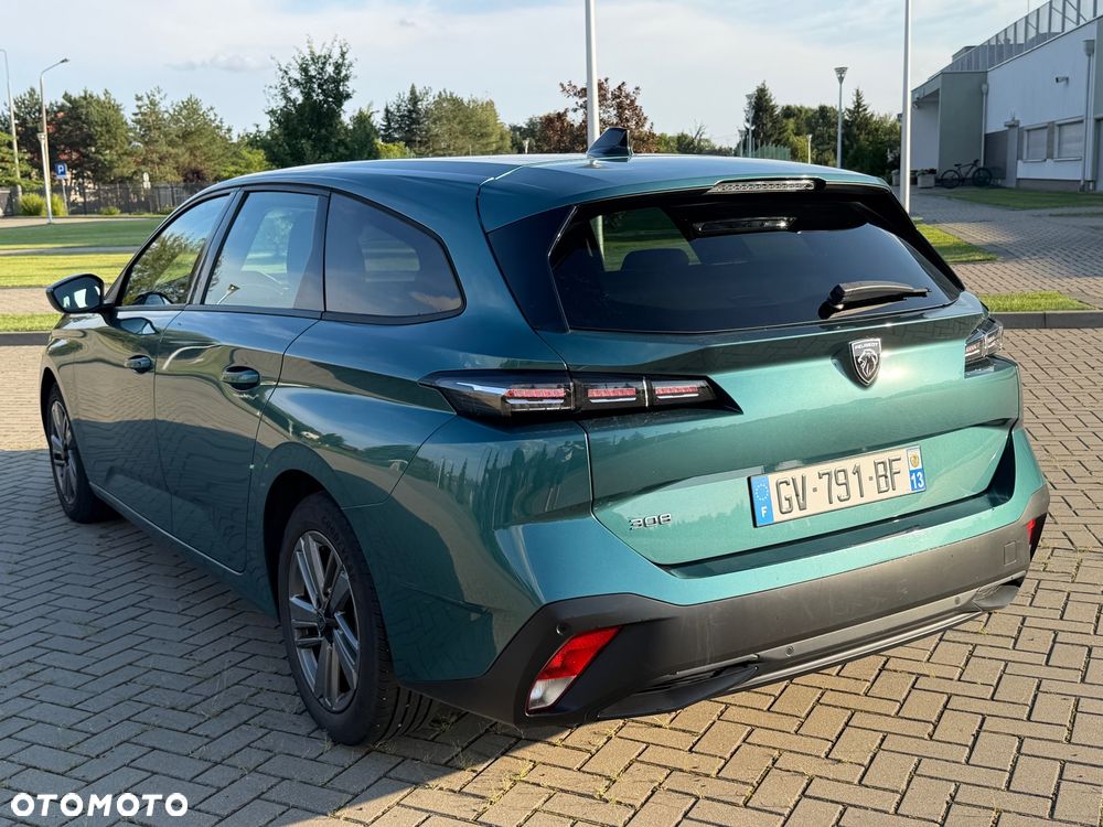 Peugeot 308 - 24