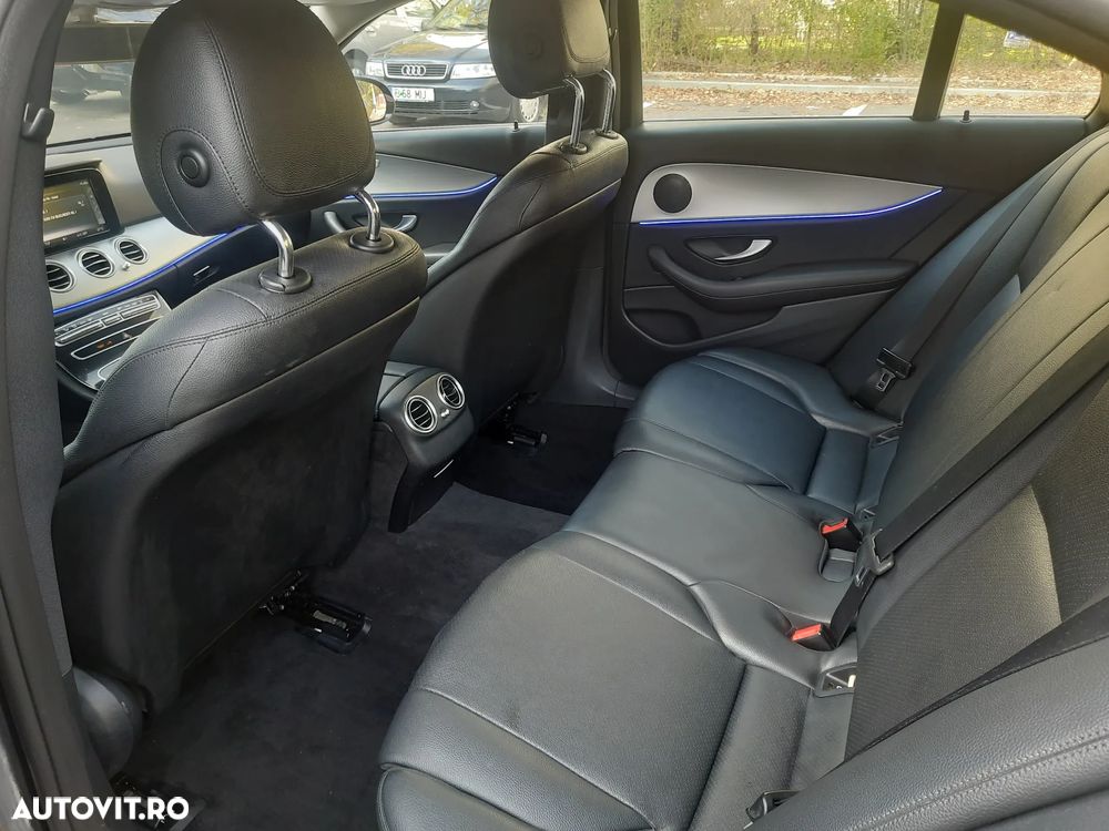 Mercedes-Benz E 200 d T 9G-TRONIC Avantgarde - 3