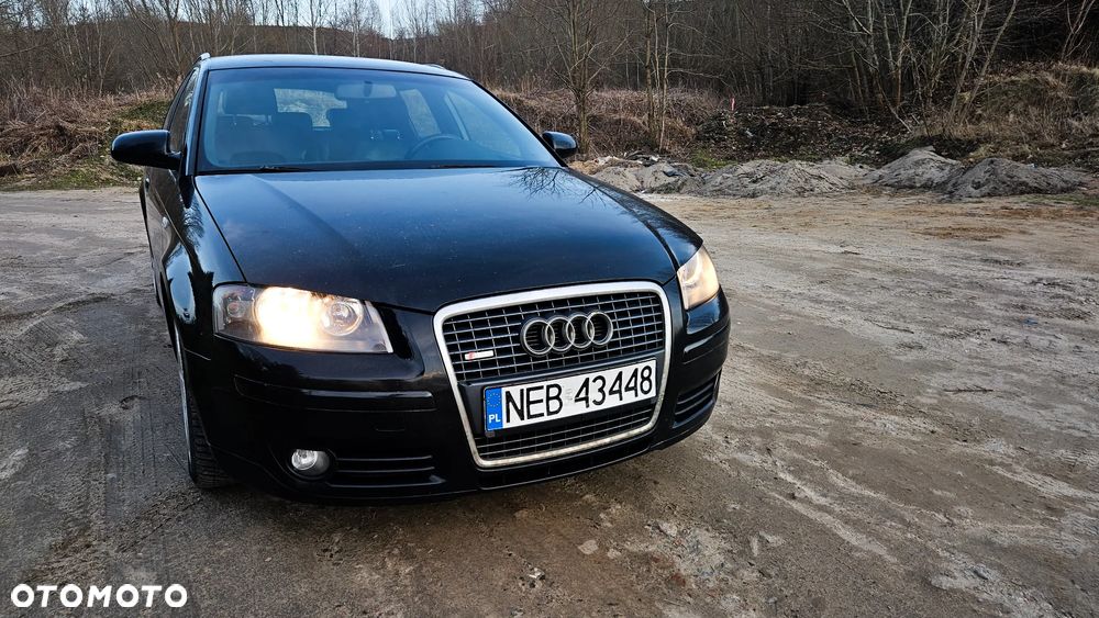 Audi A3 Sportback - 1