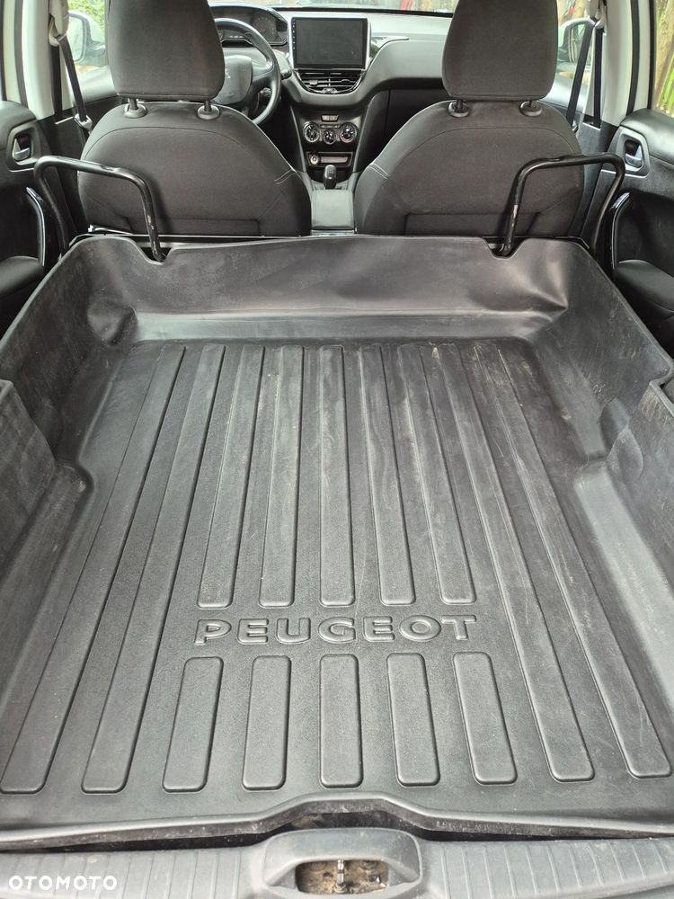 Peugeot 208 1.4 HDi Access - 17