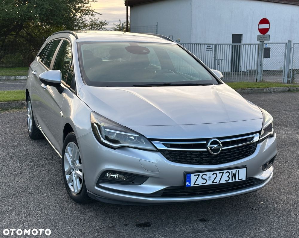 Opel Astra 1.6 CDTI Sport - 8
