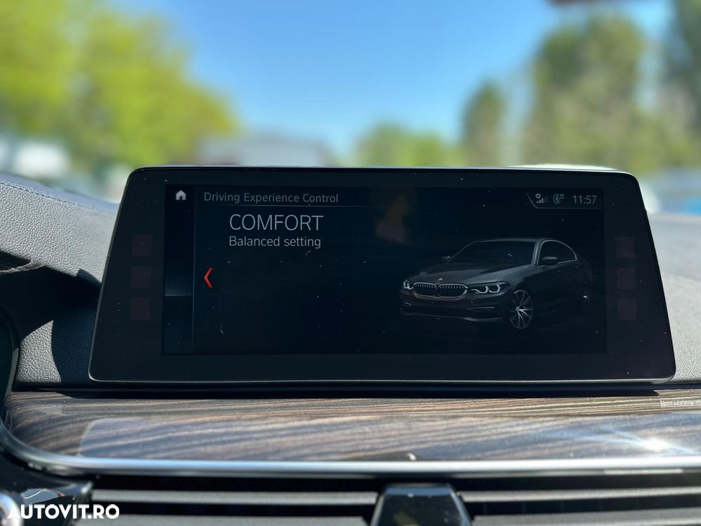 BMW Seria 5 530d AT - 26