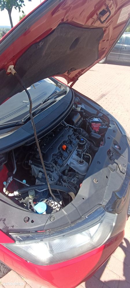 Honda Civic 1.8 i-VTEC MT Executive - 26