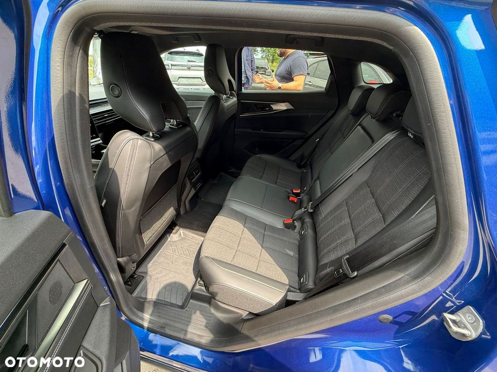 Renault Austral 1.3 TCe mHEV Iconic - 13