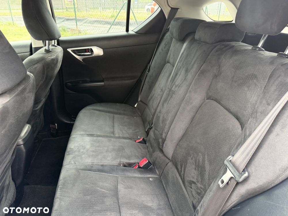 Lexus CT 200h Prestige - 20