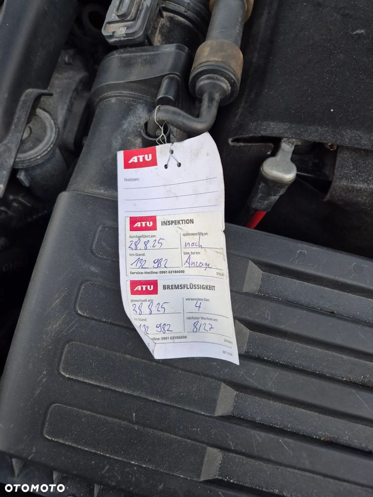 Volkswagen Golf 1.6 BlueTDI Comfortline - 24