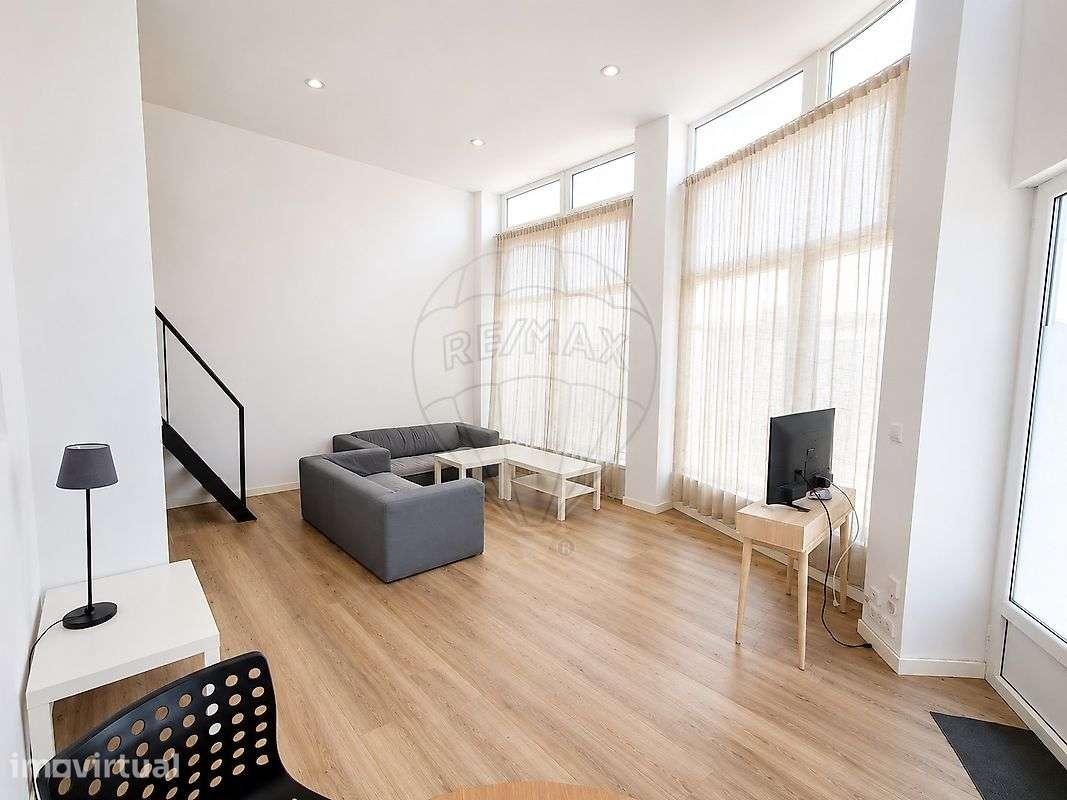 Apartamento T2 para arrendamento - Grande imagem: 2/9