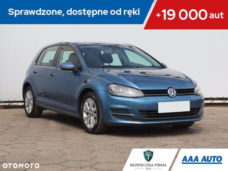 Volkswagen Golf - 2