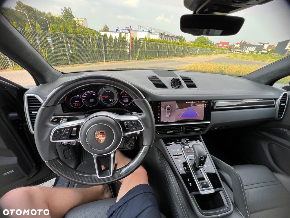 Porsche Cayenne - 15