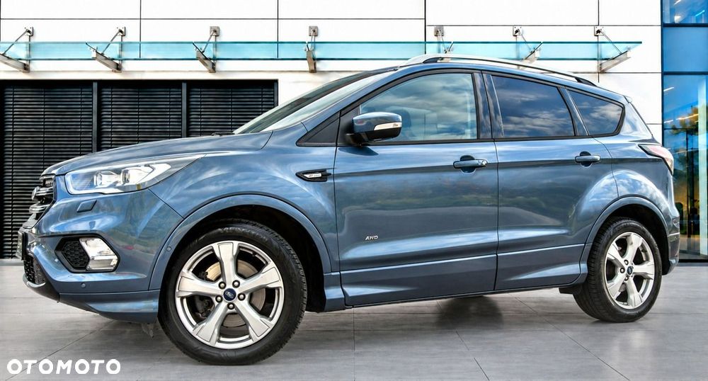 Ford Kuga - 24