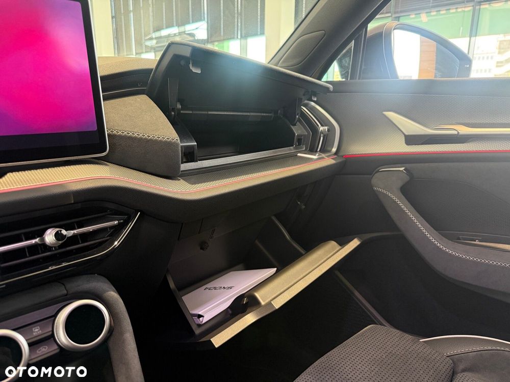 Skoda Kodiaq 2.0 TSI 4x4 Sportline DSG - 20