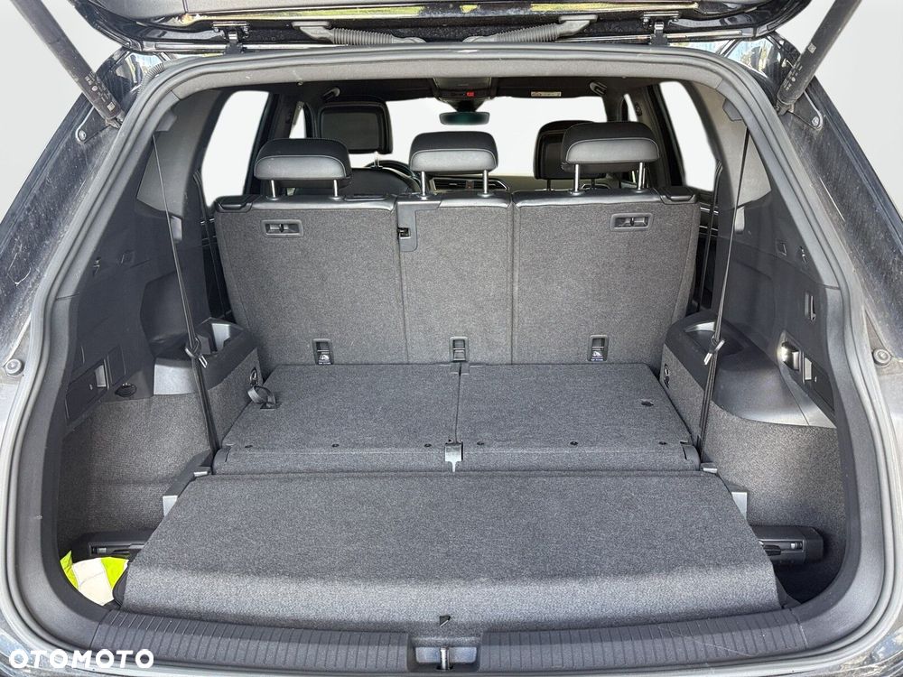 Volkswagen Tiguan Allspace - 37