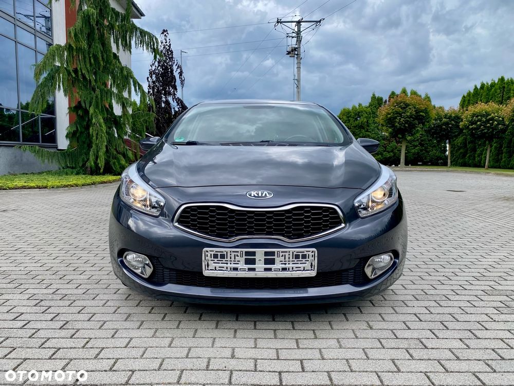 Kia Ceed 1.4 Business Line - 4