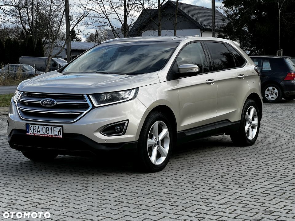 Ford Edge 2.0 TDCi 4WD Titanium - 37