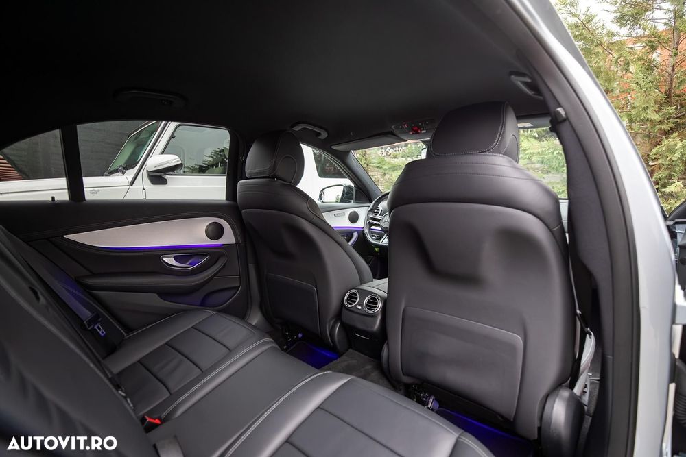 Mercedes-Benz E - 13