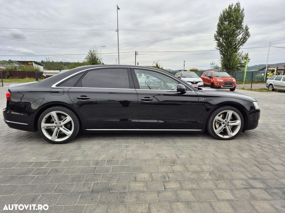 Audi A8 - 6