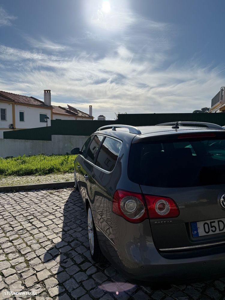 VW Passat Variant - 5