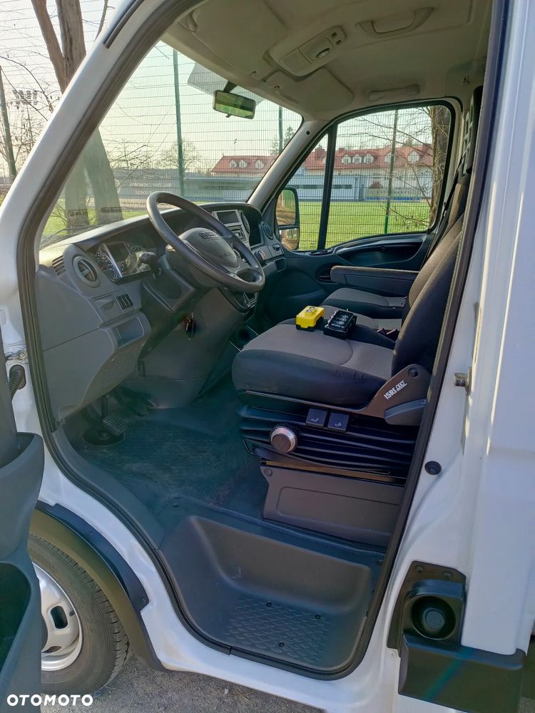 Iveco 3.0 HPI Hds dźwig żuraw wywrotka zarejestrowany w Polsce - 5